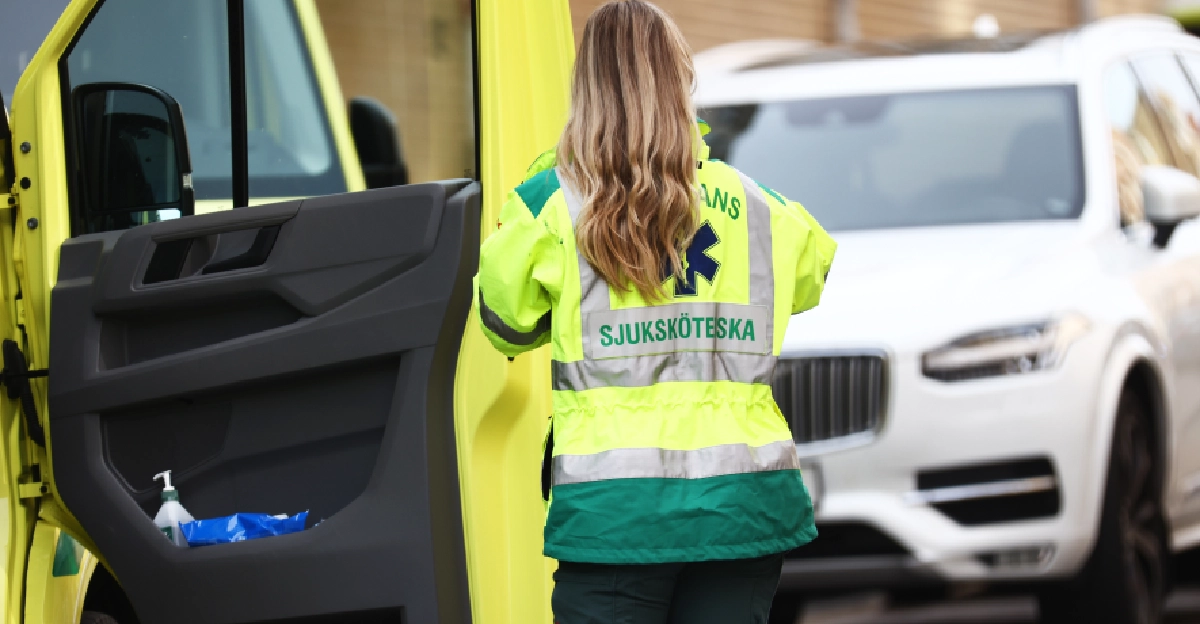 Ambulansfacket ryter ifrån om lönerna: "Helt orimliga nivåer"