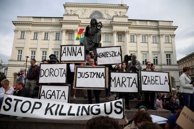 Na Poljskem so že večkrat protestirali proti zakonodaji, ki ne omogoča splava. FOTO: Kacper Pempel/Reuters