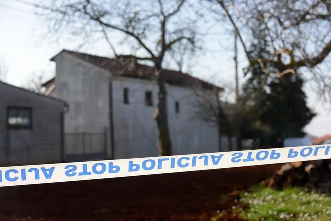 Sosedom je postalo sumljivo, ker pri hiši že dolgo ni bilo nikogar. FOTO: Saša Miljević/Pixsell