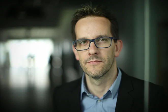 Prof. dr. Aleš Završnik. FOTO: Jure Erzen