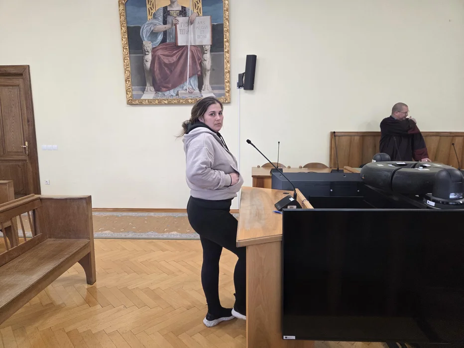 Naslednjič bo prišla s svojim odvetnikom, je dejala Maja Muratović. FOTOGRAFIJE: Tanja Jakše Gazvoda