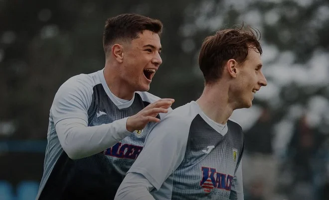 Veselje nogometašev Radomelj ob zmagi nad Aluminijem. FOTO: NK Radomlje