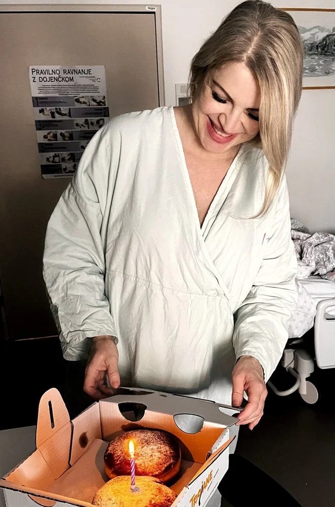 Obelodanila je veselo novico, da je rodila sinčka.