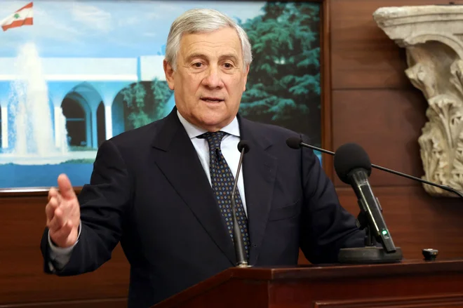 Antonio Tajani v Libanonu. FOTO: Afp