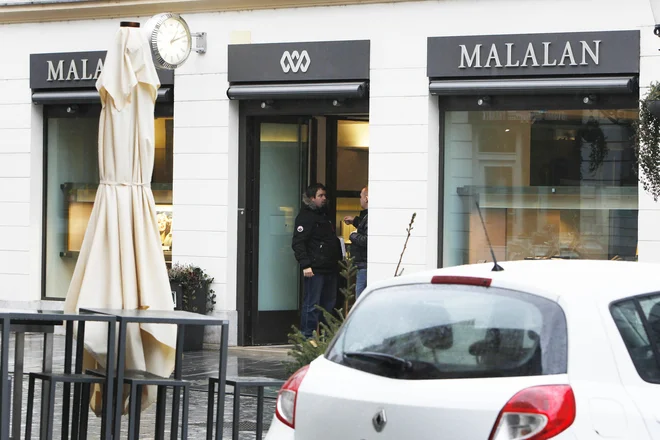 Rop zlatarne Malalan in streljanje v Ljubljani, 3. februar 2016. FOTO: Leon Vidic/delo