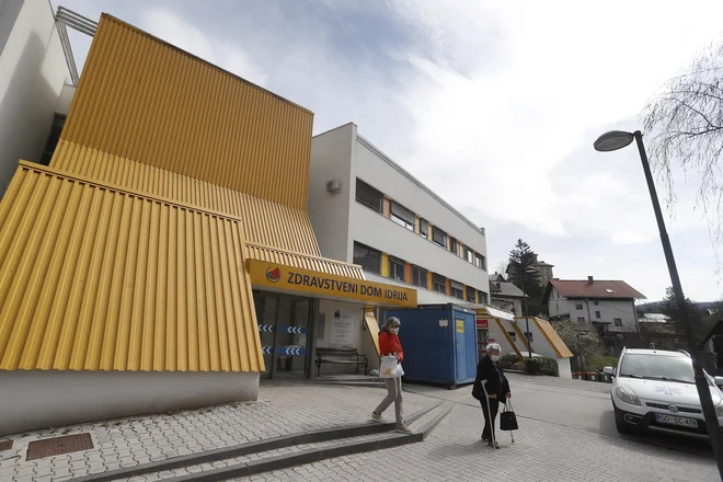 Za vse paciente bo poskrbljeno v okviru dodatne ambulante, so pojasnili v ZD Idrija. FOTO: Leon Vidic