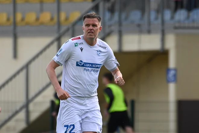Josip Iličić je najprej zgrešil nemogoče, potem pa bil strelec enega najbolj nenavadnih golov v karieri. FOTO: Aleksander Golob
