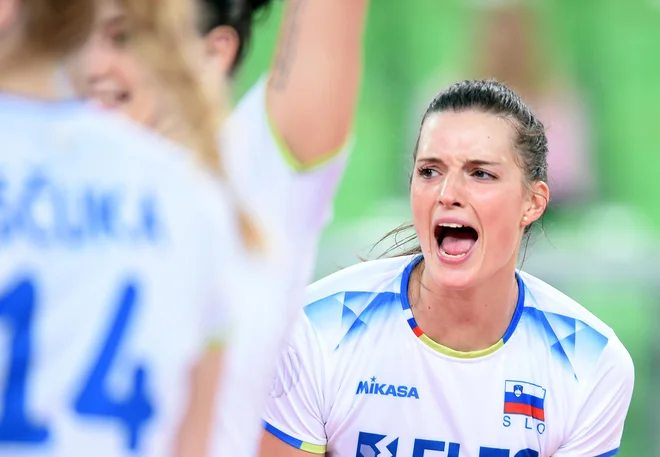 Iza Mlakar je končala izjemno kariero. FOTO: OZS