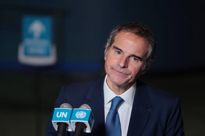 Rafael Mariano Grossi velja za favorita med kandidati.  FOTO: Afp