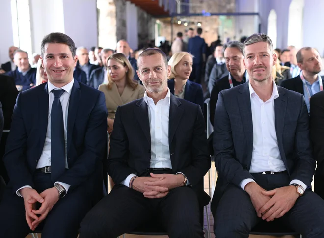 Novi ambasador Športn iger mladih  je v tej sezoni Goran Dragić (v sredini). FOTO: Karlo Šutalo/Šim