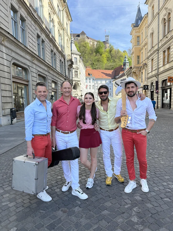 Čuki z Evo Potrebuješ sredi Ljubljane FOTO: Osebni arhiv 