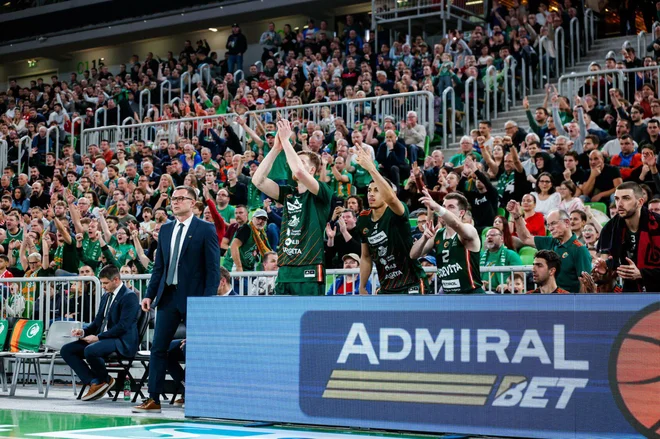 Tribune v Stožicah bodo zagotovo polne, veliko bo tudi privržencev beograjskega moštva. FOTO: Aleš Fevžer