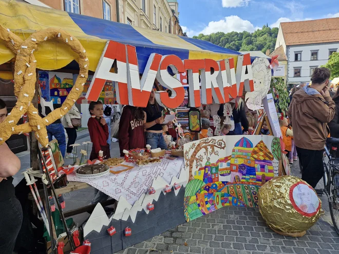 V Avstriji ne smejo manjkati Mozartove kroglice. FOTO: Špela Kuralt/Delo