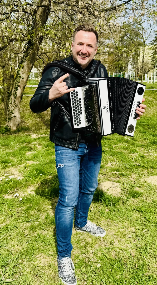Rekordni podvig se je začel sredo ob devetih. FOTO: osebni arhiv Roberta Gotra
