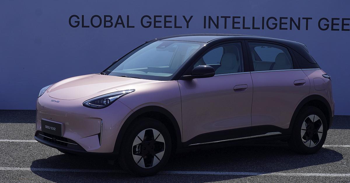 Geely E2 (EX2): prihaja cenovno dostopen električni mestni avto z do 300 km dosega