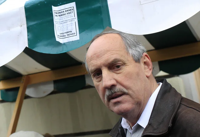 Med pomembne točke svoje kandidature je Mihael Jarc umestil razveljavitev prostorskega akta za Stanežiče. FOTO: Leon Vidic