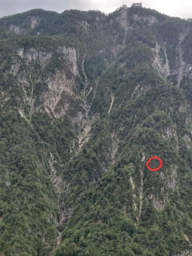 Danec je šel na Vogel po neoznačeni poti. FOTO. Gorska Reševalna Služba Bohinj