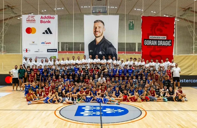 Goran Dragić je ponosen, ker so se v Laškem zbrali že dvanajstič. FOTOGRAFIJI: Fundacija Gorana Dragića