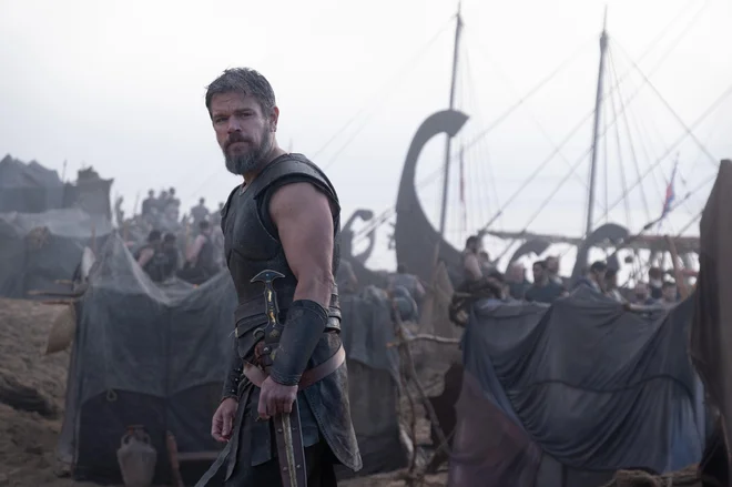 Nekateri filmu že odkrito napovedujejo oskarja. Med resnimi kandidati bo vsekakor tudi Matt Damon, ki je pokazal izjemno igralsko širino. FOTO: Melinda Sue Gordon/Universal Pictures