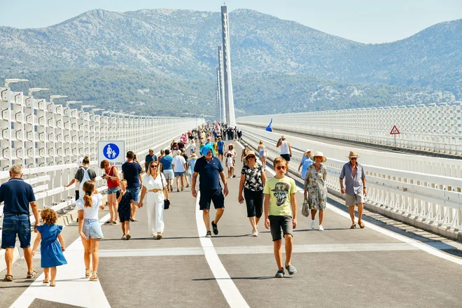 Poleg prometnega pomena je prispeval k razvoju gospodarstva, turizma in izboljšanju kakovosti življenja lokalnega prebivalstva. FOTO: Božo Radić/Cropix