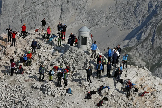 Izberite turo, ki ustreza vaši telesni in psihični pripravljenosti. FOTO: Matej Družnik