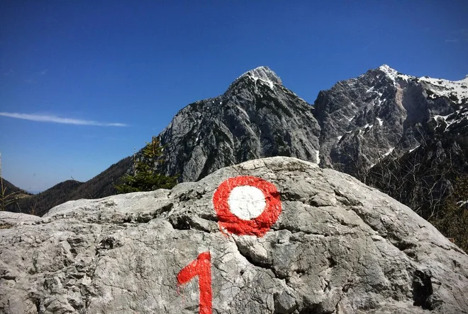 V gorah se vreme »ustvarja« in se lahko spremeni nenadno. FOTO: Arhiv Dela