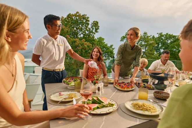 Kulinarika je osrednji element Mowenpickove izkušnje in temelji na bogatih sredozemskih okusih. FOTO: Mövenpick Hotel & Residences Kvarner Bay