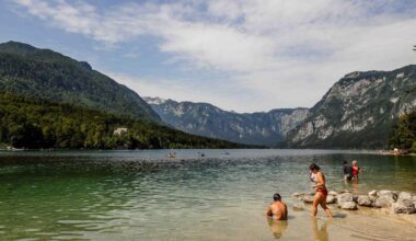 V enem najbolj priljubljenih slovenskih jezer odkrili nevarne toksine