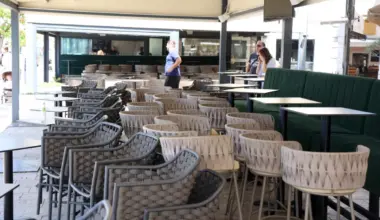 Z davčnimi inšpektorji ni šale: zaradi 4,30 evra in dveh kozarcev piva zapečatili lokala