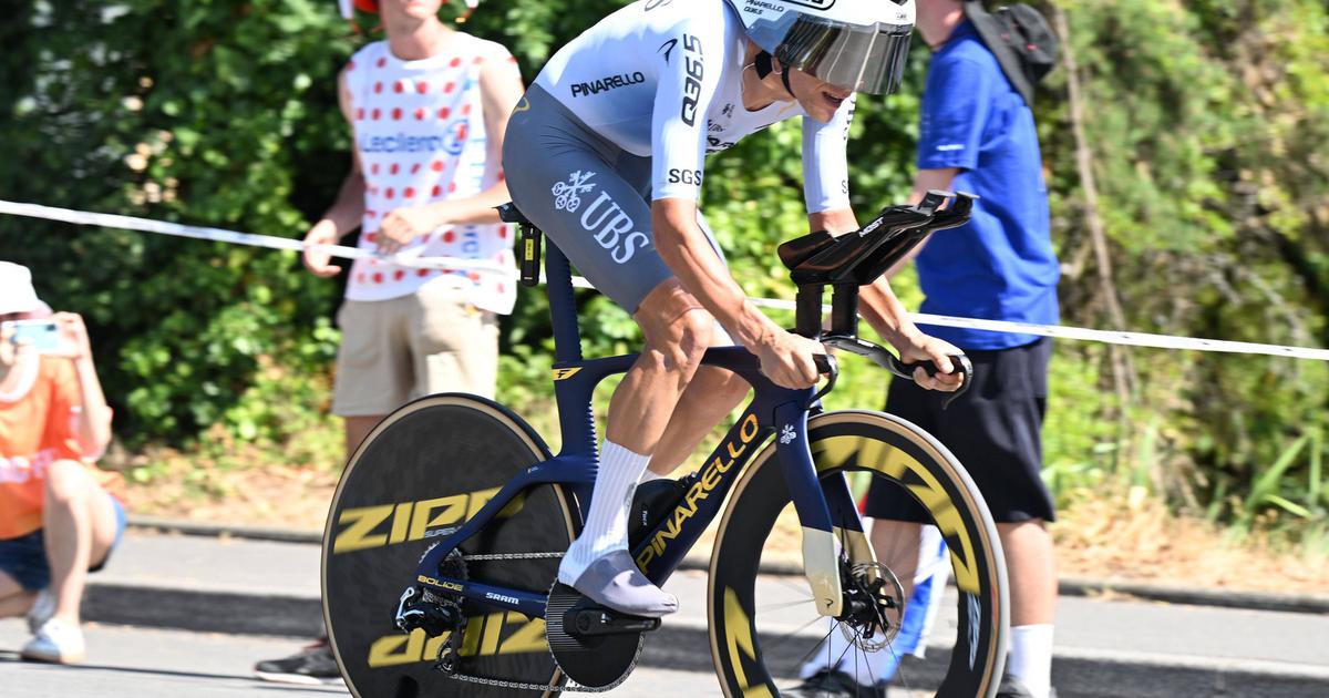 Kolesarja na Touru zbil avtomobil, nato prejel šokantno sporočilo voznika