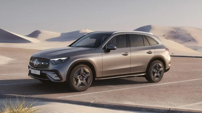 Eleganten, prostoren in samozavesten na vseh poteh – Mercedes-Benz GLC združuje prefinjenost poslovne limuzine z vsestranskostjo športnega terenca. FOTO: Mercedes-Benz AG