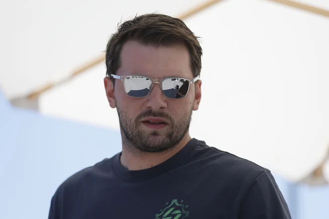 Mediji o obisku ne moremo izvedeti skoraj ničesar. Ni znano, ali se bo Dončić srečal tudi z mladimi košarkarji. Ivo Denau je opozoril, da »v nekaj dneh ni mogoče narediti vsega«. FOTO: Leon Vidic