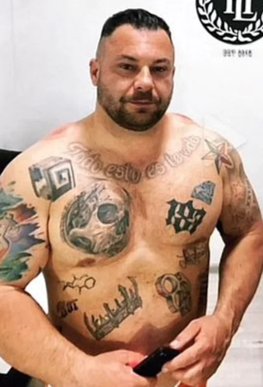 Admir Arnautović, nekdanji glasbeni menedžer, ki je poslovno sodeloval tudi s pevko. Foto: facebook