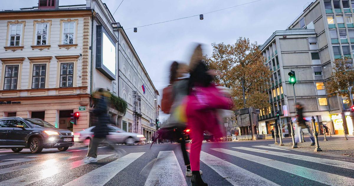 Policija prosi za pomoč: Voznica z avtom treščila v otroka in odpeljala naprej