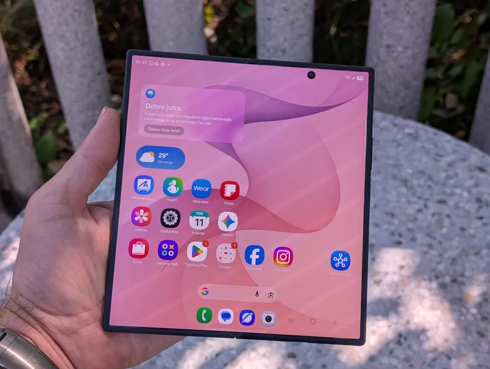Samsung galaxy z fold 8 ultra