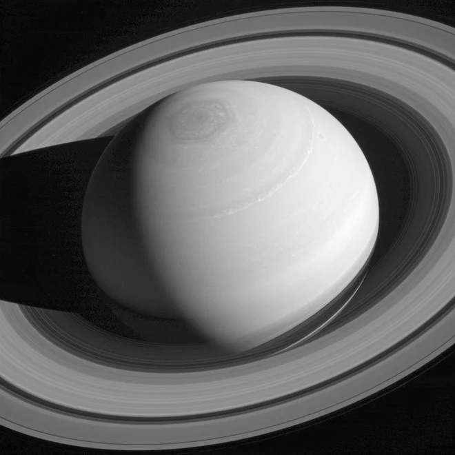 Znameniti šestkotnik na severu planeta FOTO: Nasa