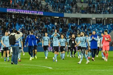 Predikcia majstra je znovu vyfarbená do belasa. Hoci Slovan nežiari (komentár)