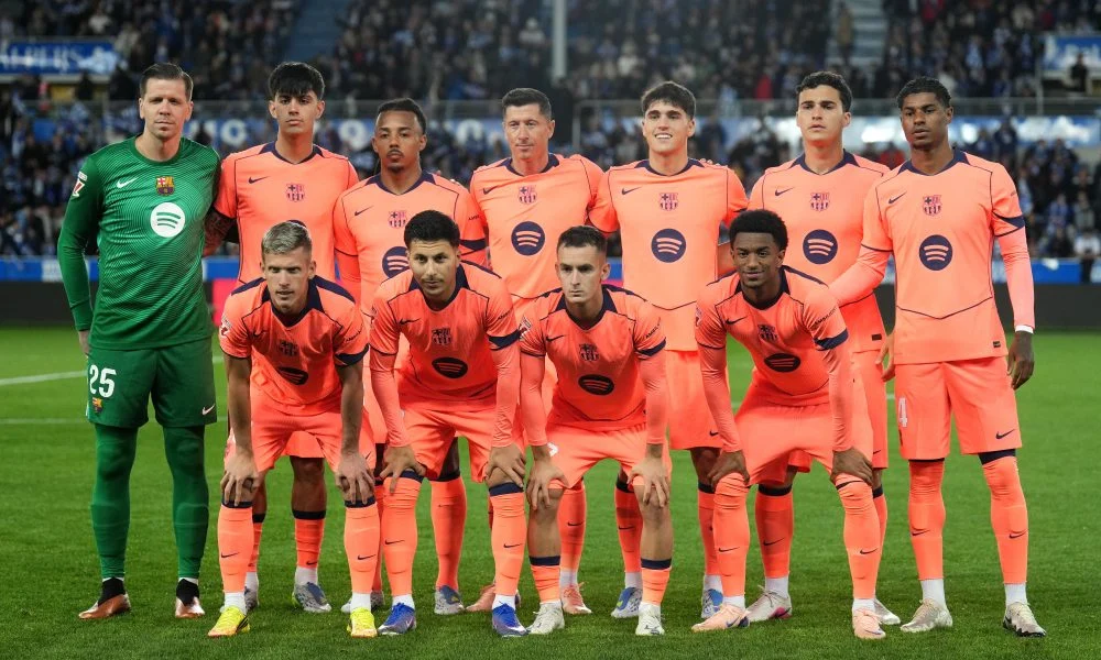Lewandowski 4.5, Cortes 7.5 | Deportivo Alaves 1-0 Barcelona: Player Ratings