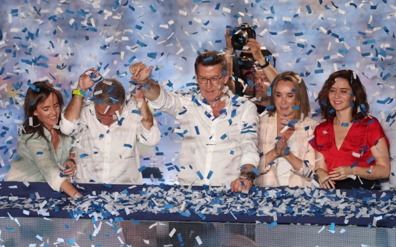 Spain conservatives lose majority in Andalucía as Vox becomes kingmaker