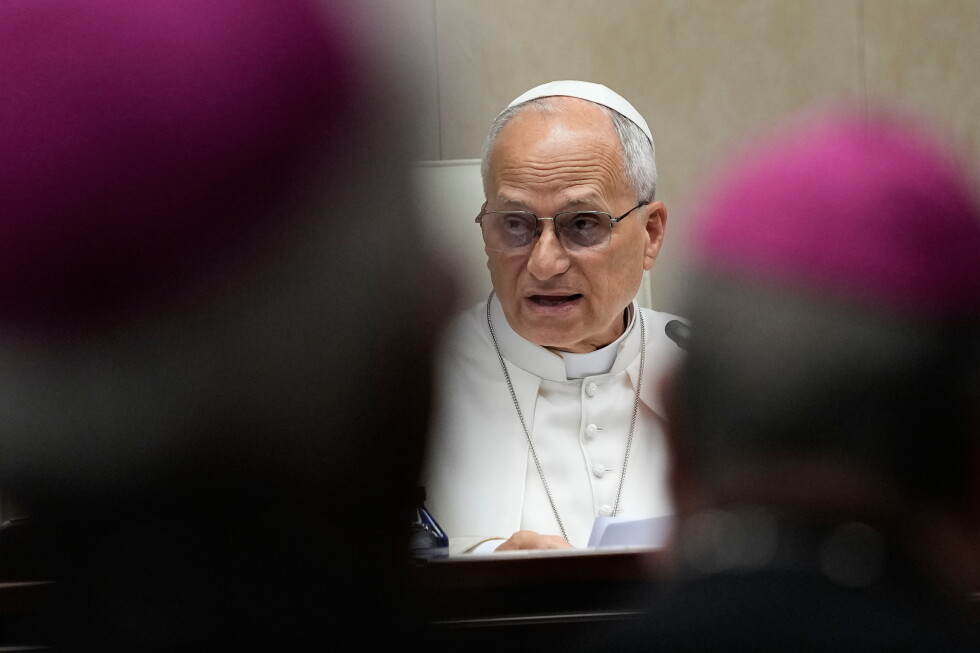 Pope Leo XIV meets with 6 clergy abuse survivors during a trip to Spain