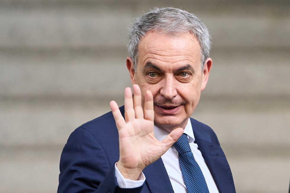 Spain's former PM Zapatero questioned by judge over role in airline bailout
