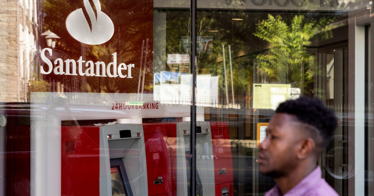 Santander scores OCC approval on pending Webster acquisition
