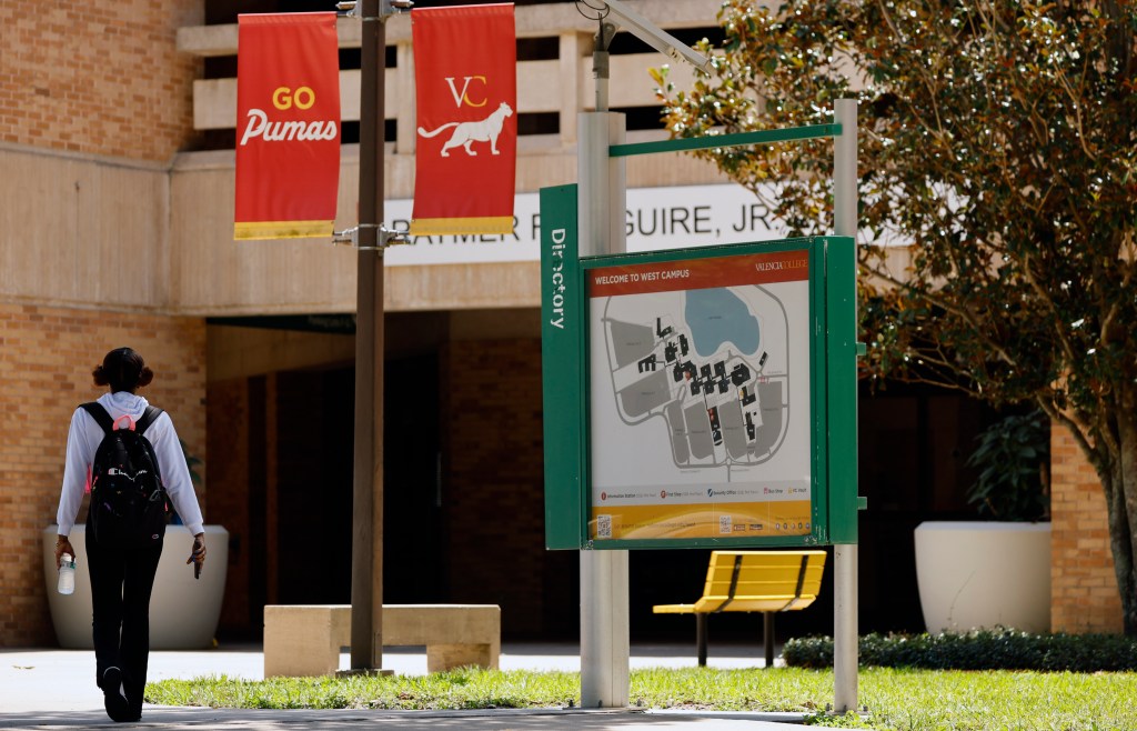 Florida may ban undocumented students from universities