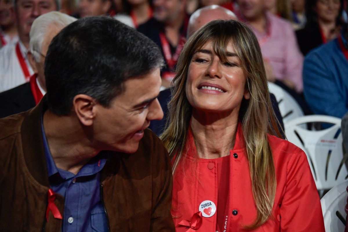 Spain PM’s Wife Faces Corruption Trial, Barred From Leaving Country