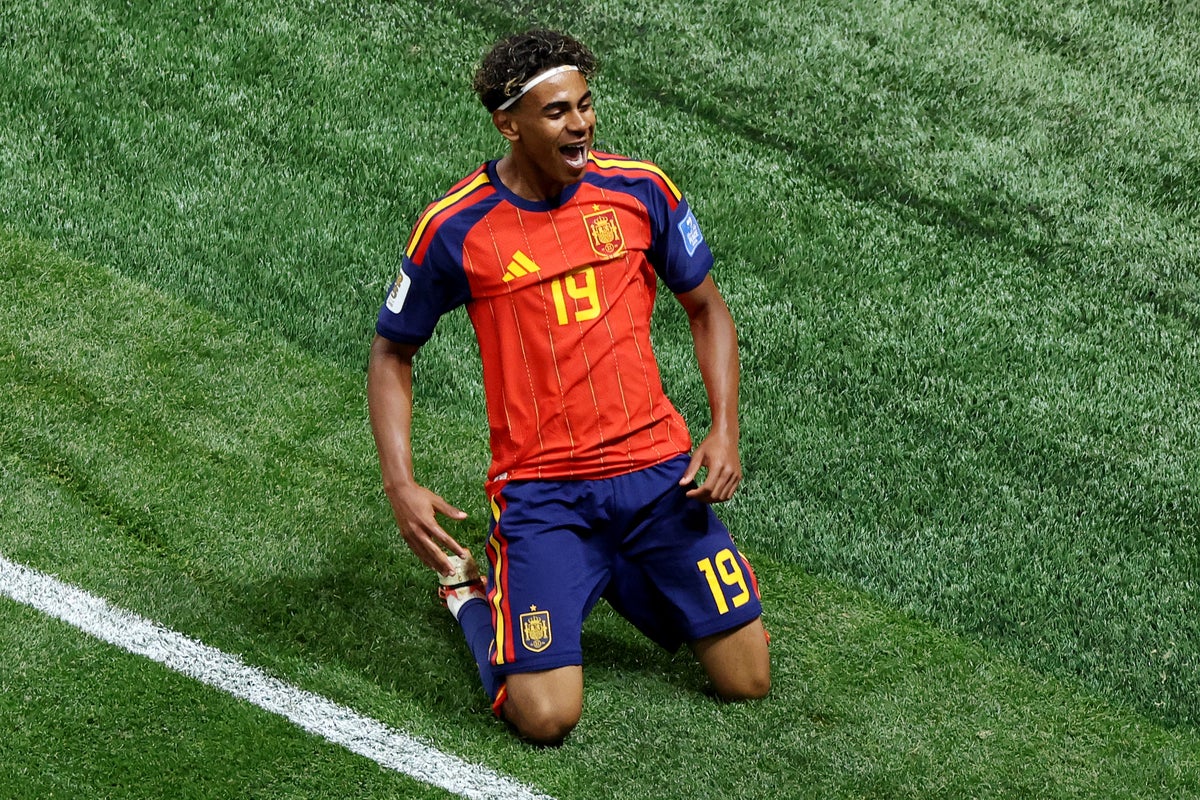 Lamine Yamal scores first World Cup goal as Spain run rampant against Saudi Arabia
