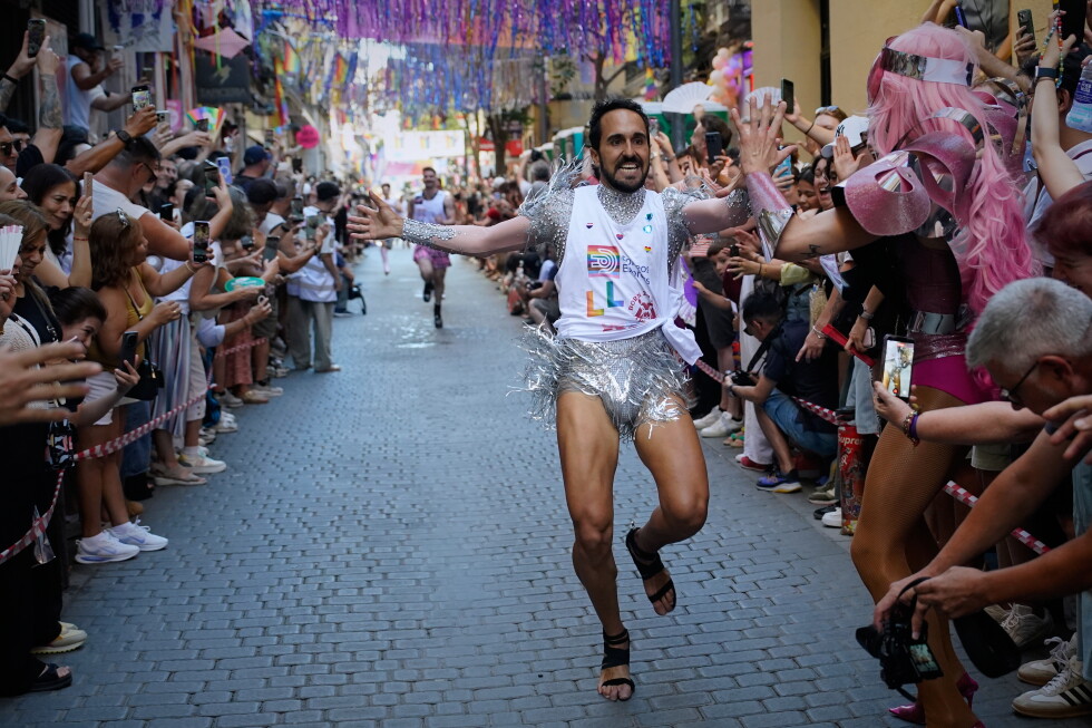 People race through Madrid in high heels during Pride, in photos