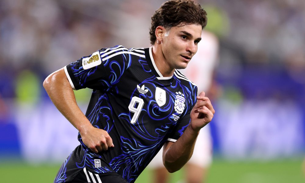 Julian ALvarez, Argentina star and Barcelona target