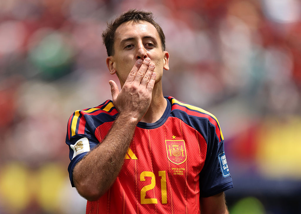 INGLEWOOD, CALIFORNIA - JULY 02: Mikel Oyarzabal #21 of Spain celebrates after scoring his team’s third goal during the FIFA World Cup 2026 Round of 32 match between Spain and Austria at Los Angeles Stadium on July 02, 2026 in Inglewood, California. (Photo by Francois Nel/Getty Images)