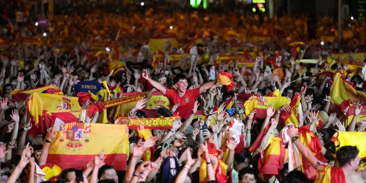 Spain’s World Cup Champions Head Home For Royal Welcome And Parade Through Madrid