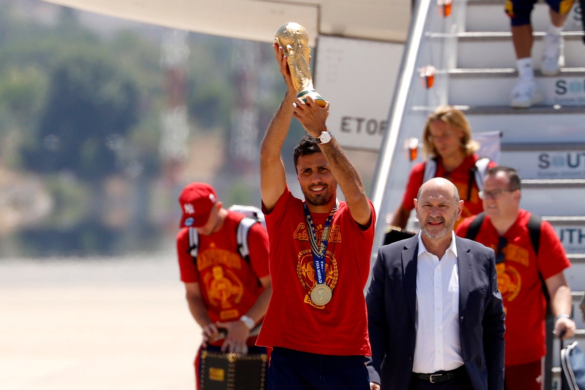 Spain v Argentina LIVE: World Cup champions parade trophy through Madrid as losers left in disgrace